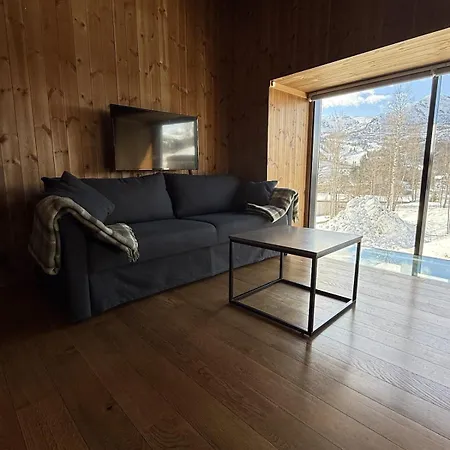 Cosy - In-out