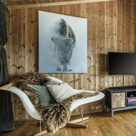 Дом отдыха Cosy - In-out *
